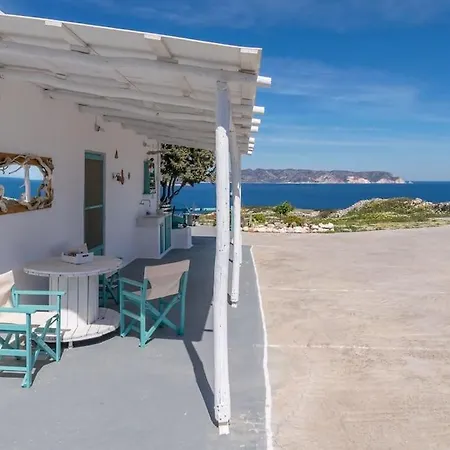 Gemilos Nest Komia Exterior photo