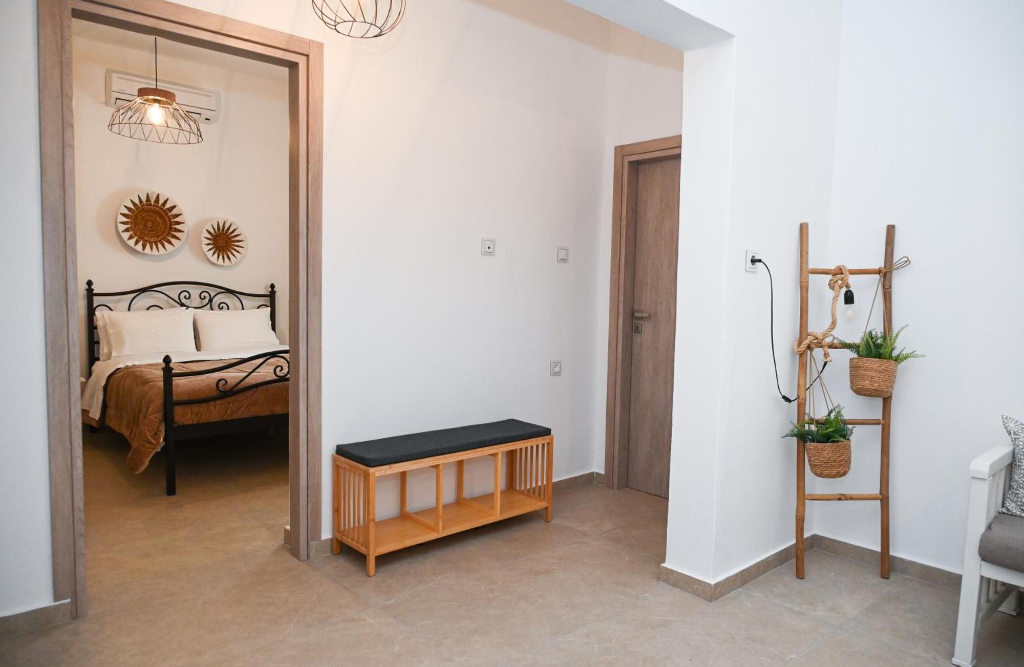 Gemilos Nest Komia